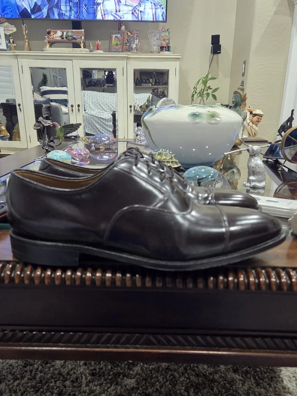 Johnston & Murphy Black Leather Cap-Toe Oxford Dress Shoes